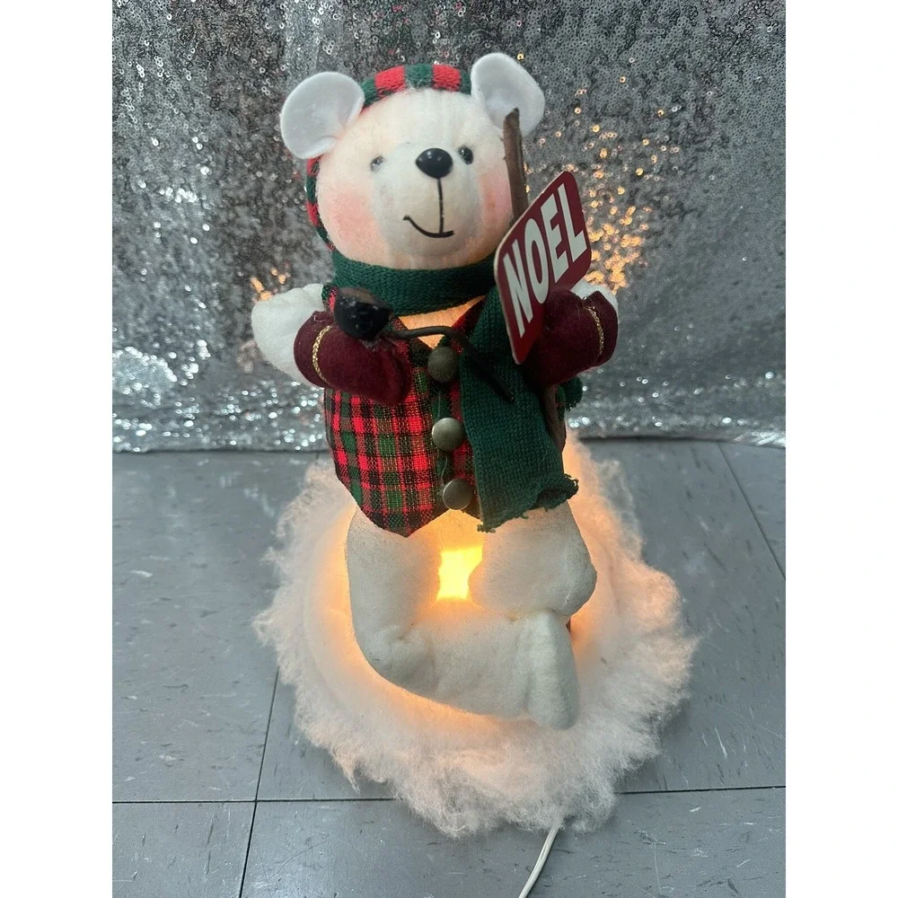 Vintage 1996 Trendmasters Christmas Lighted Snow Bear Winter